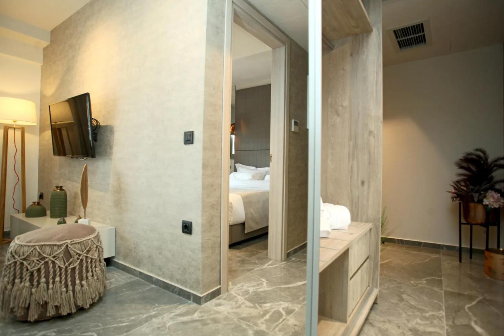 Athinais Luxury Apartments Ханиоти Экстерьер фото